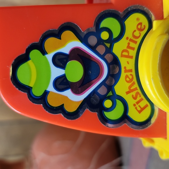 Fisher Price clown car made for Little People collection - Picture 7 of 7